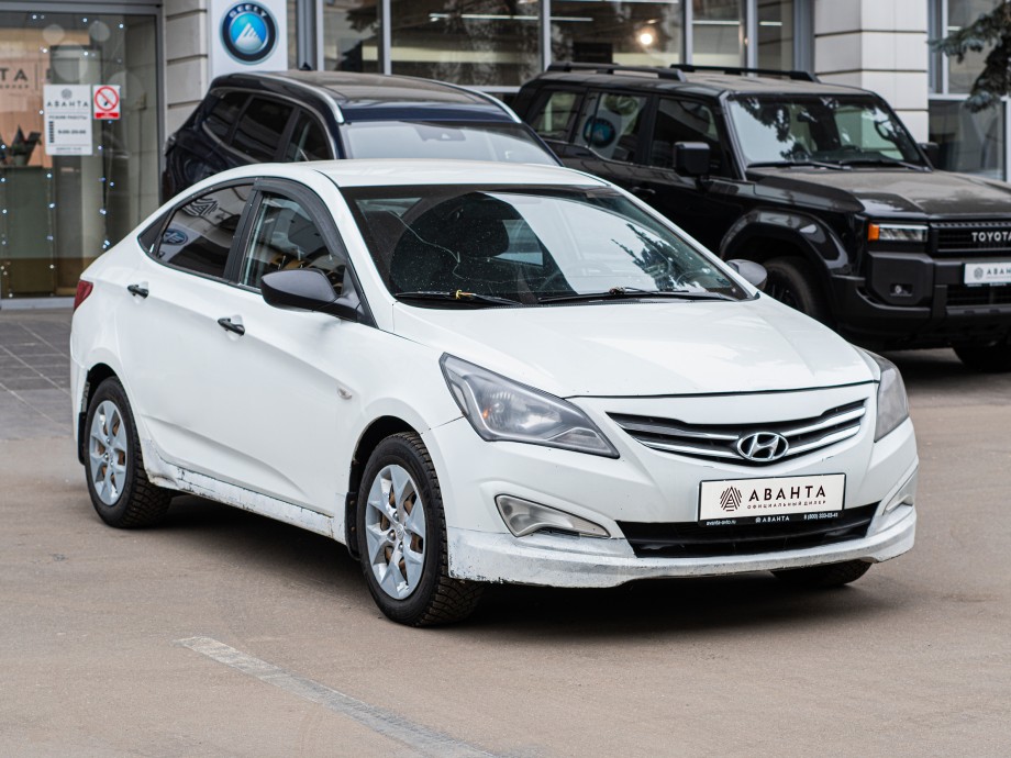 Hyundai Solaris 2015